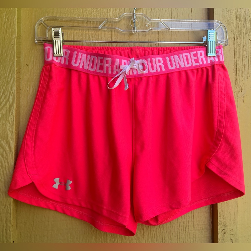 Pink Under Armour Shorts size XS